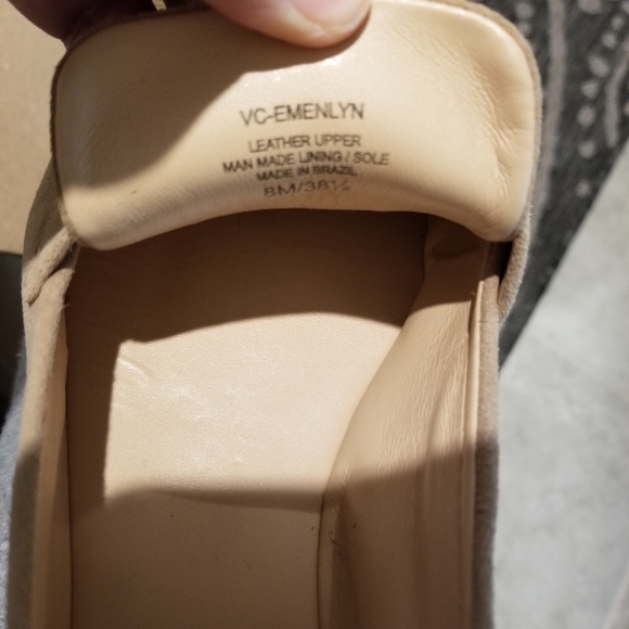 ❌SOLD❌ Vince Camuto Emenlyn Beige Leather Loafer - Picture 9 of 9